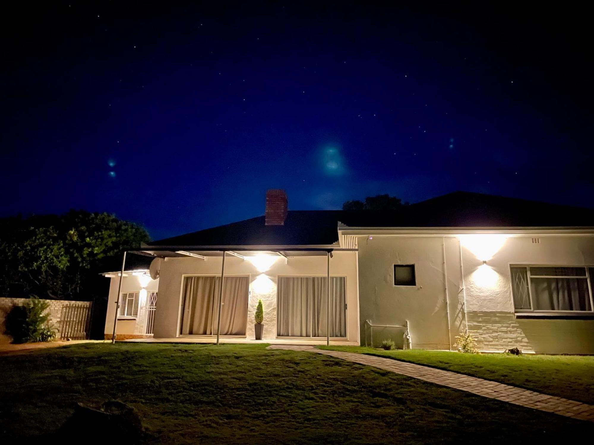 Cradock Guest House & Self Catering Kültér fotó
